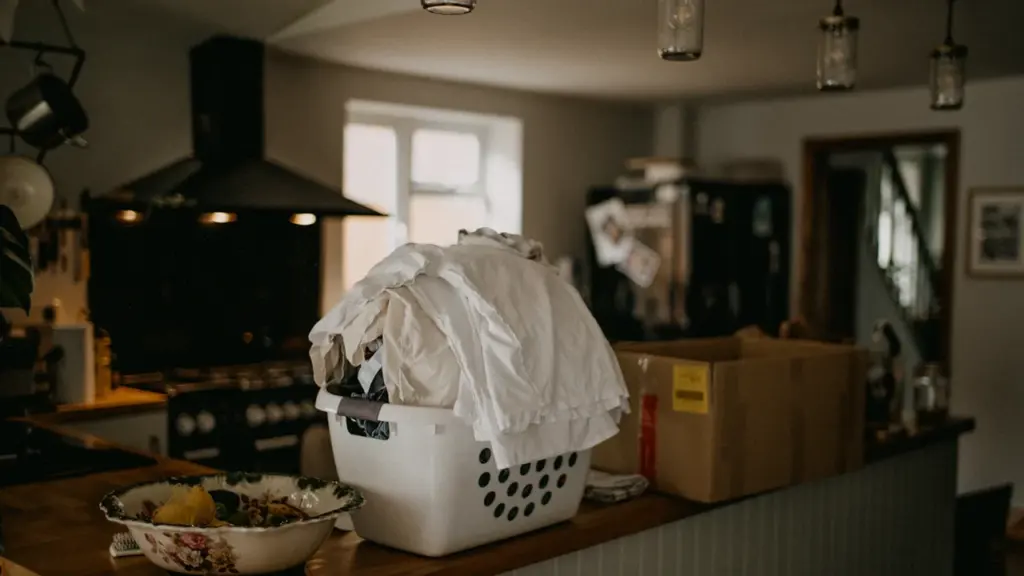 Dry Laundry Indoors Without Damp or Wasted Energy