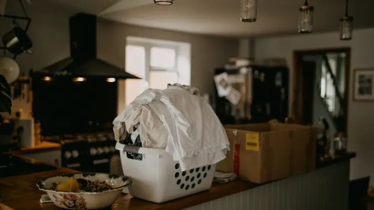 Dry Laundry Indoors Without Damp or Wasted Energy