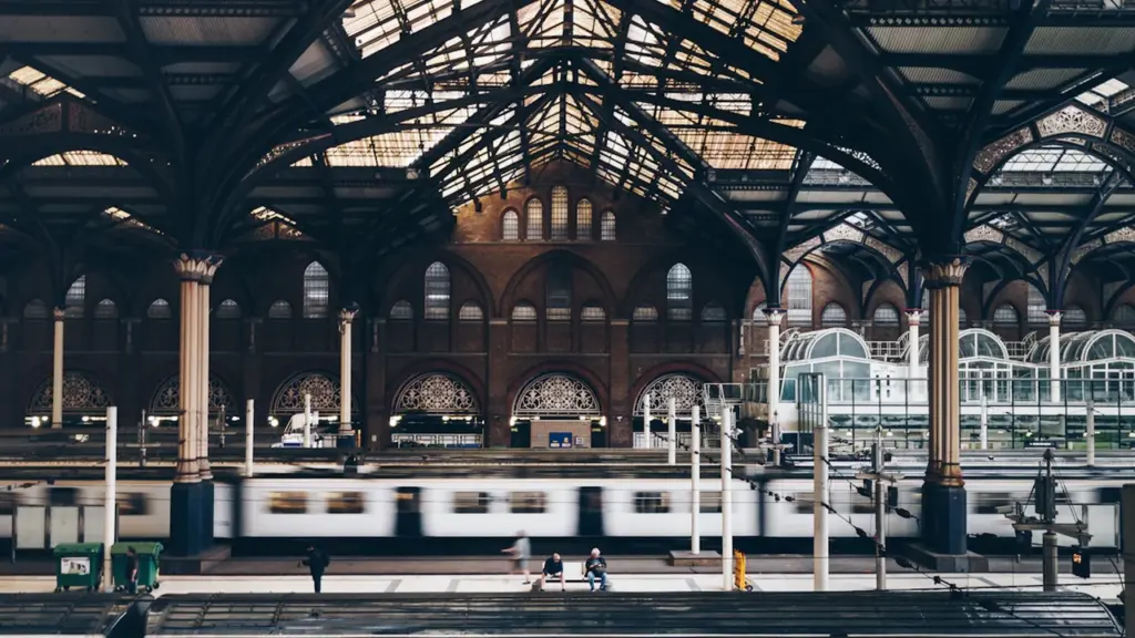 Essex rail disruption: Southend trains cut until Thursday