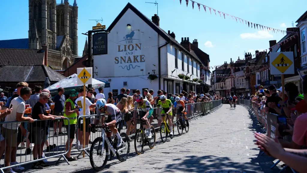 Free Tour of Britain in Lincoln brings all-day road closures