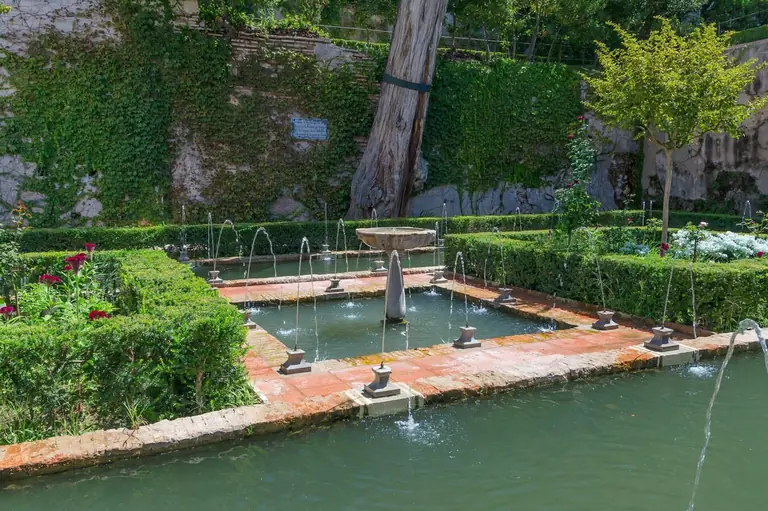 From Royal Gardens to Green Cities: The History of Landscape Design and 5 European Masters