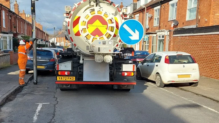 Lincolnshire drivers face no-parking days into October