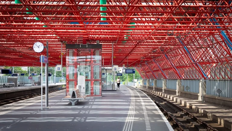 UK Rail Strikes: Today's Affected Services and Travel Advice