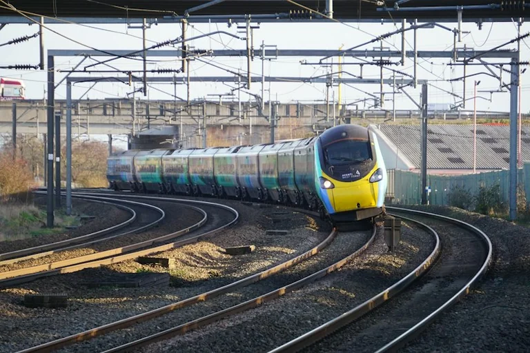 Avanti West Coast to enter public ownership on 7 March 2027