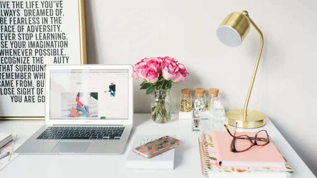 Daily Outlook: Finding Productivity and Balance in Your Routine