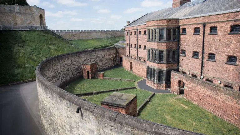 Savoretti and Morrison open Lincoln Castle summer series