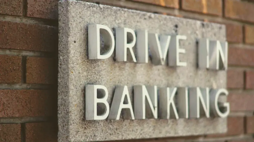 Student Finance England: Why Your First Payment May Be Delayed