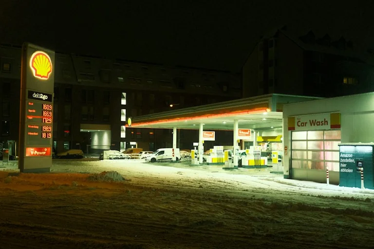 UK petrol prices: when a cheaper pump is worth the detour